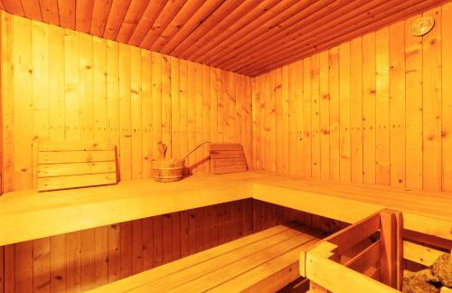 Lux 8Br Thamesfront Villa w Yacht & Sauna - Foto 24