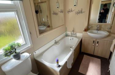 40A Oak Village- 2 Bedroom Lodge on Grange Leisure Park - Foto 38