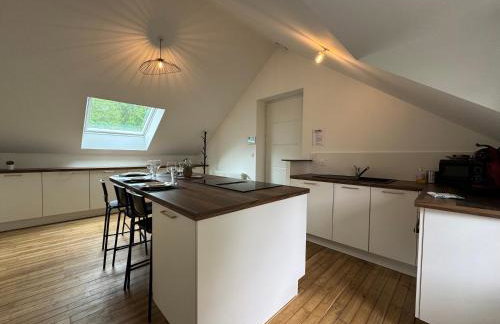 Le Mendo - Wi-Fi, TV, Parking, Moderne, Neuf - Foto 8