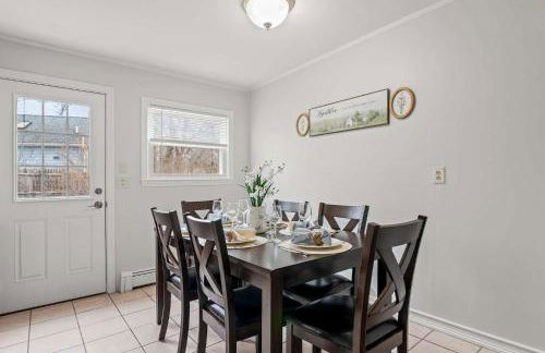 Close to Attractions Spacious Family Home - Foto 12