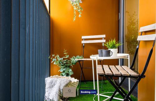 2BR Flat By Paul & Malin Properties Short Lets & Serviced Accommodation Salford - Foto 19