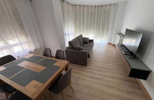 Precioso Apartamento centrico con 2 dormitorios - Foto 3