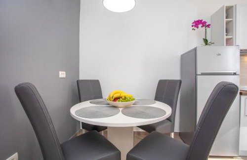 Apartment Iva - Photo 4