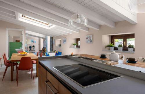 Luxury Panoramic Loft with heated pool near Catania, Taormina, the Sea and Mount Etna by SicilianRelaxingHomes - Foto 67