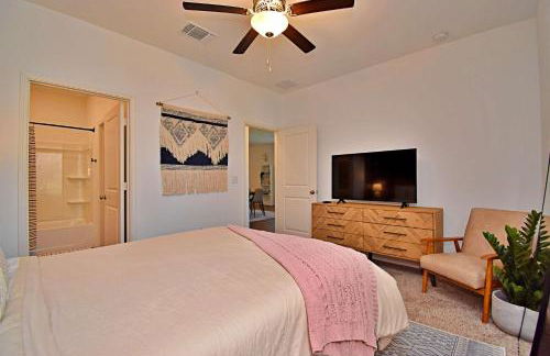 Long-term Stays Family-friendly Communal Pool! - Foto 35