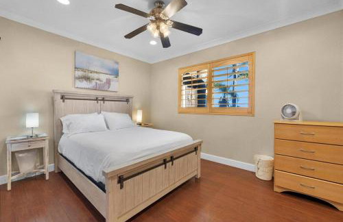 Private, Views, Free Wine Tickets, and Ask about 100 Dollar Taco Caterer For 10 - Foto 37