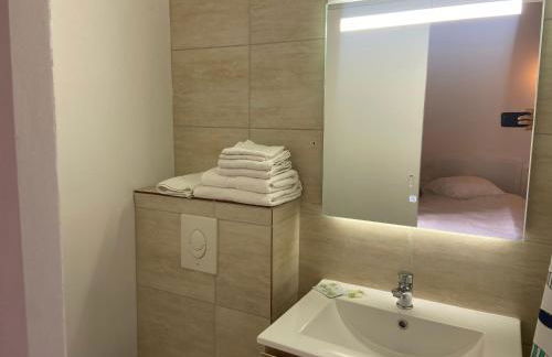 T3 bord canal du midi, piscine - Photo 12