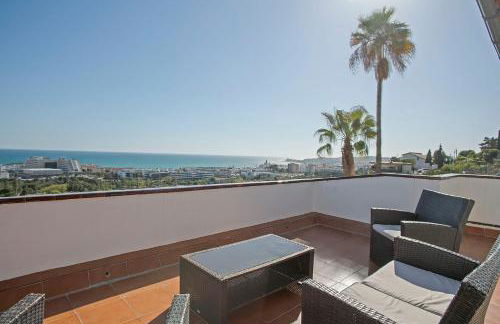 HOUSE WITH AMAZING VIEWS , OVERLOOKING THE FESTIVAL TOWN OF SITGES - Foto 14