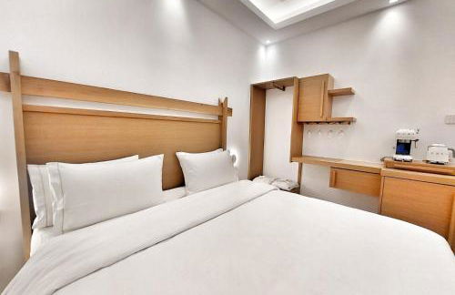 DelMar Suites Syros - Photo 25