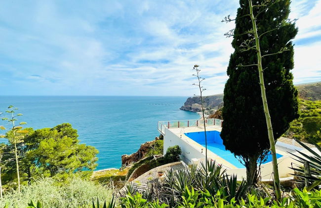 Sea View Escape in La Garrofa - Photo 19