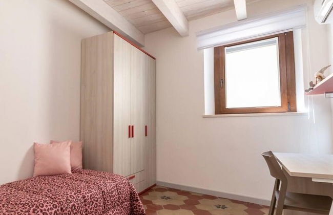 Welcomely - Xenia Boutique - Foto 11