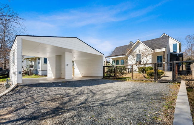 Trendy 3 Bedroom in South Austin! - Foto 39