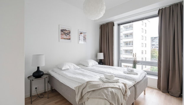 Stylish New 1BR Home with Sauna, Hosts 5 Guests - Foto 3, Zimmer