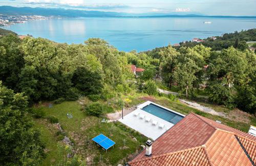 Villa Mare&Monti in Opatija, Heated pool with sea view - Foto 45