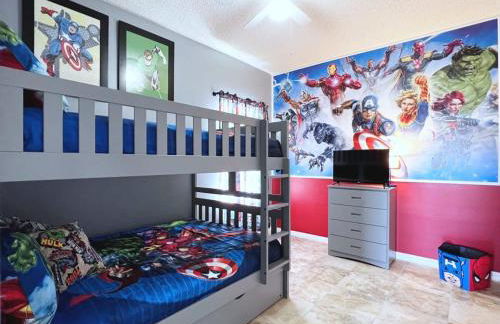 Lovely 4 Bed 3 Bath Pool Home With Spa-5330cvl 4 Bedroom Home by RedAwning - Foto 39