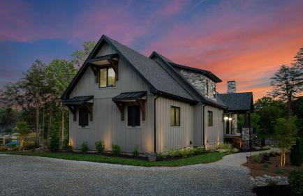 Gray Fox Lodge by Avantstay Waterslide Pool, Theater Sleeps 21 - Foto 114