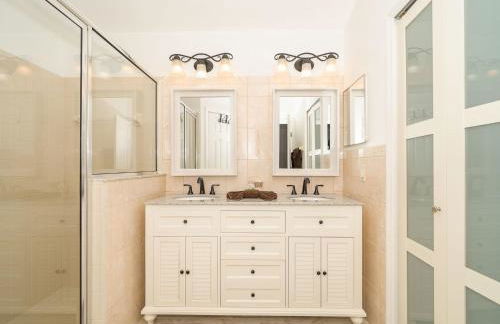 Holiday Home Nur wenige Minuten von Disney Pool- Spa und Seeblick by Interhome - Foto 15