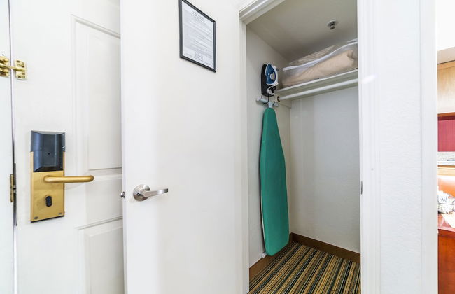 Metro Phoenix Extended Stay - Foto 52