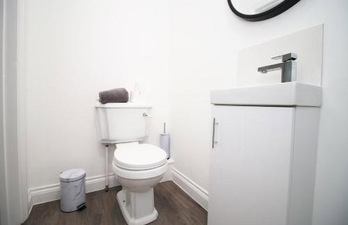 The North - City Centre 3 Bed Flat with Parking and Balcony - Foto 19