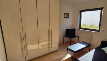 Moguntia 2 - zentral Nähe ZDF und Universität - Foto 2, wardrobe