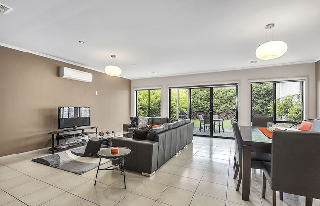 MG Delux Apartment - Photo 6