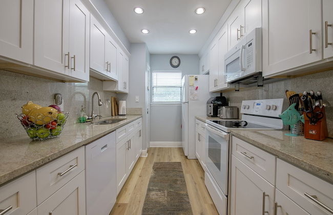 Bayview Beach Condo - Foto 6