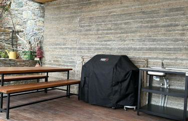 A House with A View - Foto 37