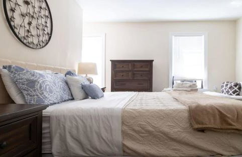 3BR-2BA Townhome TGE Neighborhood ABODEbucks - Foto 11