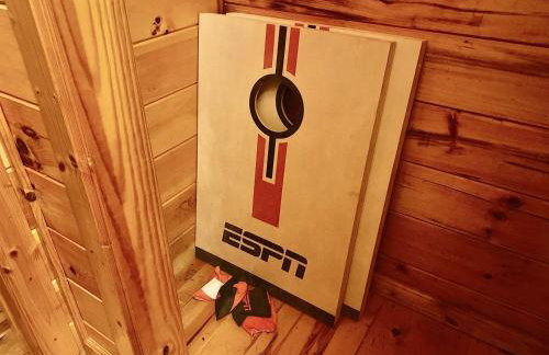 Quiet Ellijay Cabin 2 Master Ensuites, Stunning Views, Hot Tub, Dogs Welcome - Foto 72