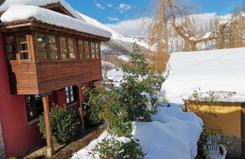 Casas rurales Valle de Bueida, jacuzzi solo en las casas el El Palacio y Viscárcel - Foto 73