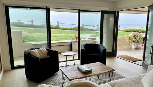 Oceanfront Fully Remodeled 2BR 2BA, Pool, Hot Tub, Gated Parking - Foto 2