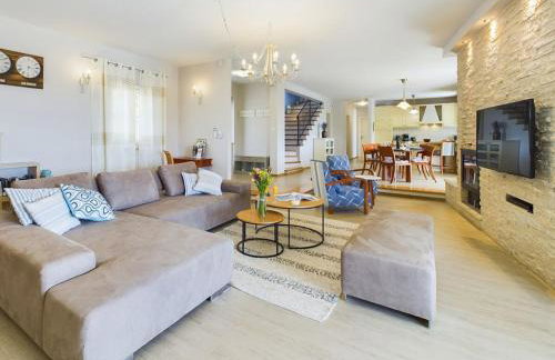 Villa in Sveti Lovre with swimming pool - Foto 14