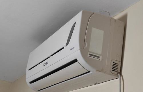 casasveraneio , Barra de são Miguel casa com 4 quartos sendo 2 suítes,todos com ar condicionado, 300 m da praia, 5 minutos praia das conchas e 10 do gunga! Área de lazer com piscina de 10 m churrasqueira e freezer!a melhor! - Foto 31