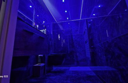 AKA LOVE ROOM - Foto 21