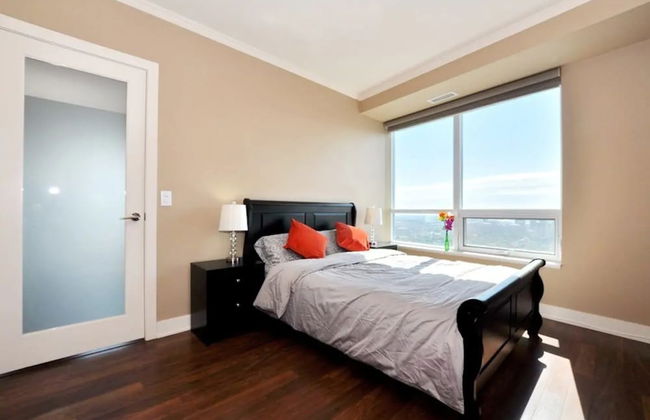 Condos with Parking & Gorgeous View - Foto 4