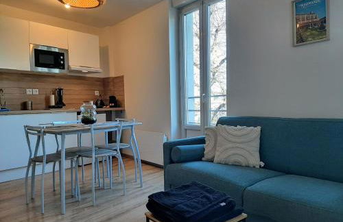 Appartement tout équipé - face à la gare - Wifi rapide - Idéal pro & courts séjours - Foto 17