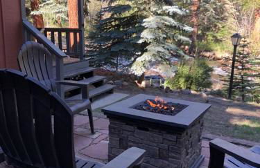 Riverfront Mountain Cottage Retreat - Foto 27