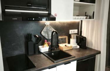 Danube Rooms - Self Checkin - Küche - Smart TV - Foto 5