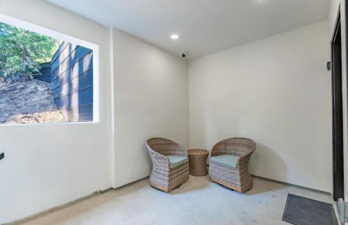 The White House Coveted Triplex Near Lake - Foto 73