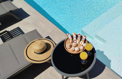 Panoramic Villa with Heated Pool & Whirlpool, WI-FI, Garden - Beach Side - 200mt from the sea - Foto 13