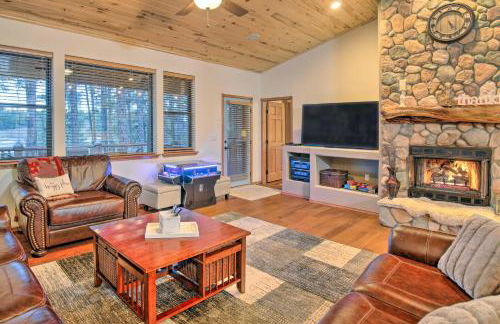 3 Mi to Golf Course Show Low Escape with Fire Pit - Foto 1