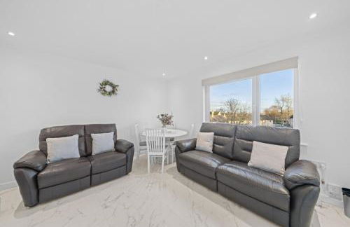 Bruce Road 3 Bedroom Apartment - Glenrothes, Fife - Foto 2