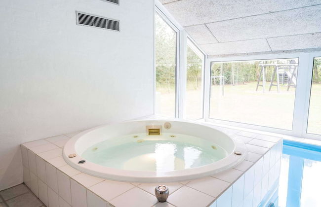 8 Person Holiday Home in Norre Nebel - Photo 9