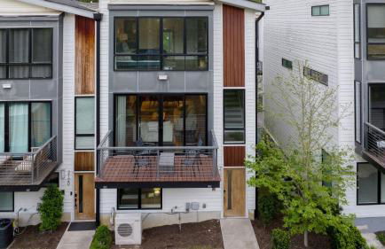 Luxe 4bdr w/ Balcony & Parking, 10 Mins to Broadway 9th Avenue by Avantstay - Foto 55