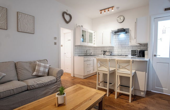 Coopers Croft - 1 Bedroom Apartment Markinch - Photo 1