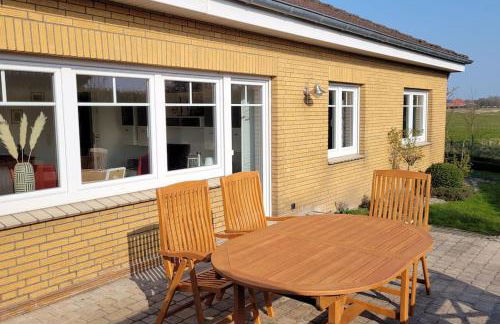 FH Ostfriesland to Huus, zw. Emden und Greetsiel - Foto 13