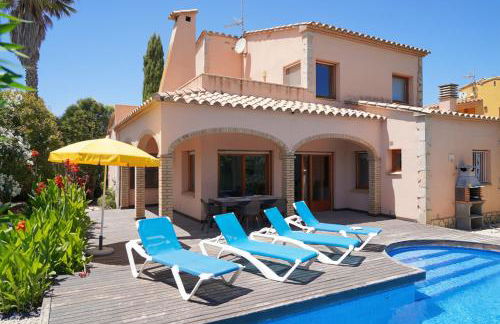 Superb villa near sandy beach Sant Pere Pescador, Amfora 64 - Foto 36