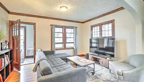 Cozy Minneapolis Escape with Patio Near Dtwn! - Foto 5