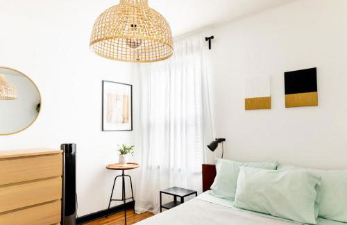 Mid-Century Modern Home Near Downtown with Free Parking - Foto 23