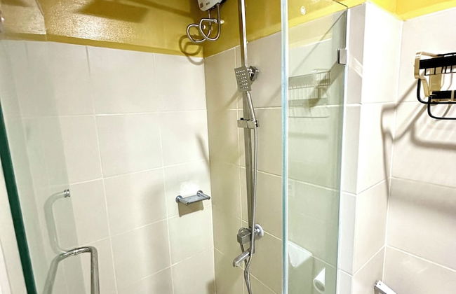 65inch SmartTV - Finest Luxury - SM Lush - Foto 31